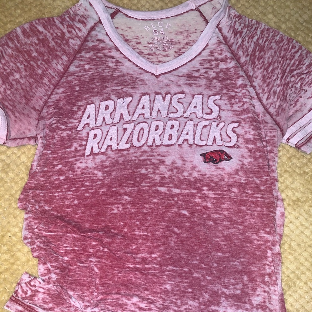 Razorback shirt size med